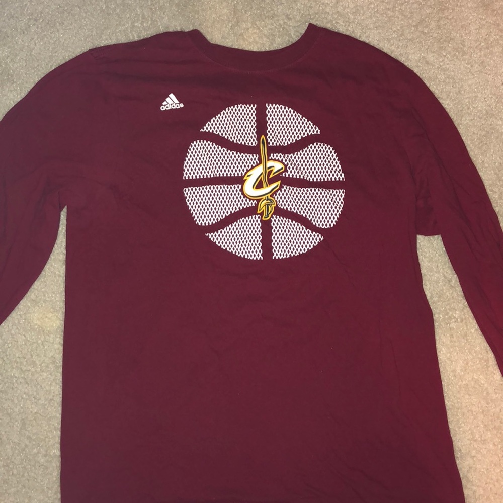 ADIDAS Men’s Cleveland Cavaliers Long Sleeve